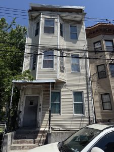 E185th Street East Tremont